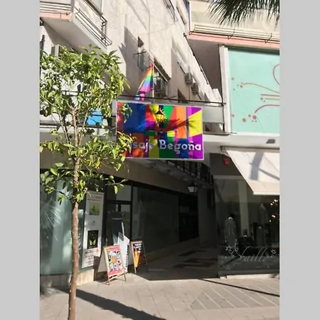 Apartment In Pasaje Begona, Torremolinos Centre *