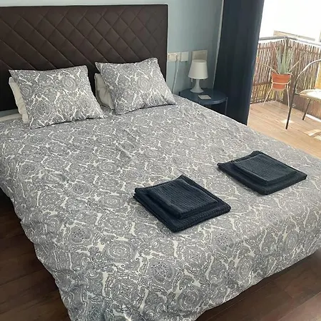 Apartment In Pasaje Begona, Torremolinos Centre 公寓 托雷莫利诺斯